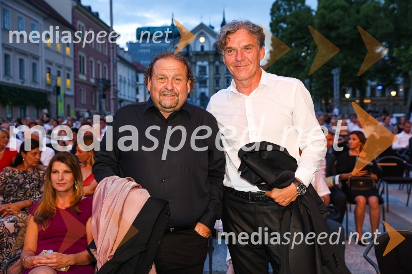  Darko  Brlek, direktor in umetniški vodja, Festival Ljubljana; mag. David Kastelic, predsednik uprave, Zavarovalnica Sava, d.d.Plácido Domingo, Festival Ljubjana