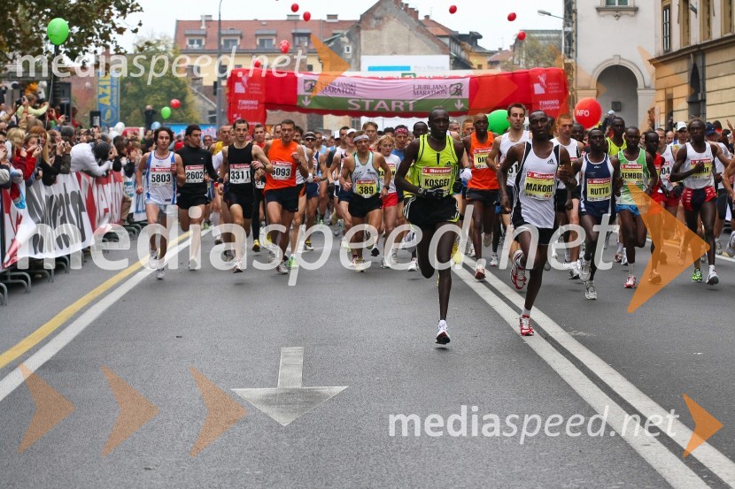 Start maratona in polmaratona (teka na 21 km)Ljubljanski maraton