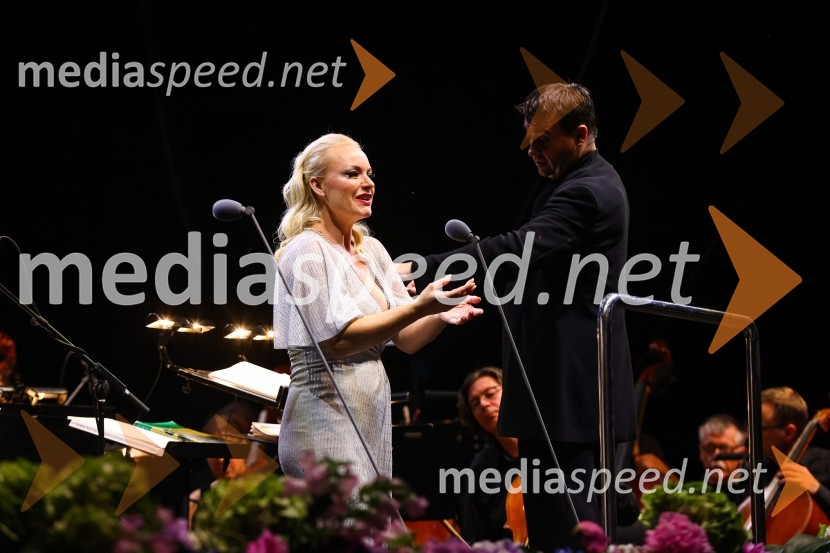  Sabina  Cvilak, operna pevka;  Jordi Bernácer, dirigentPlácido Domingo, Festival Ljubjana