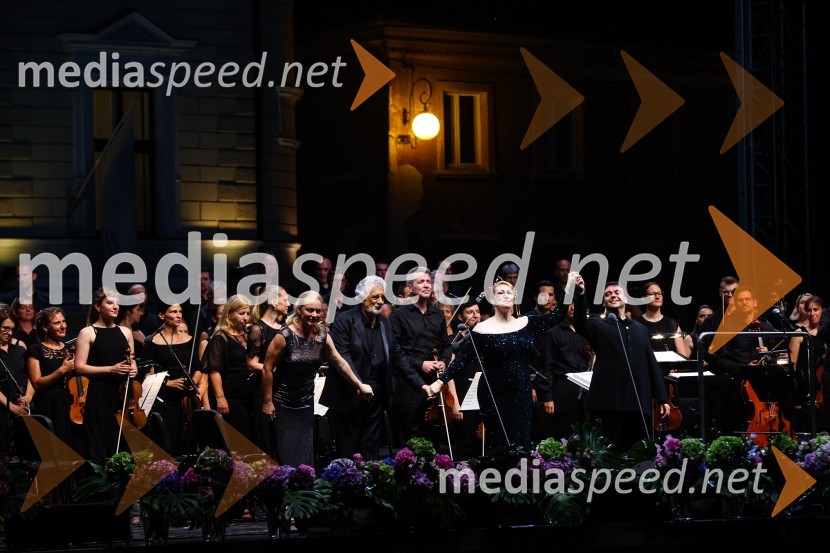  Sabina  Cvilak, operna pevka;  Plácido Domingo, tenorist;  Jordi Bernácer, dirigent;  Saioa Hernandez, operna pevkaPlácido Domingo, Festival Ljubjana