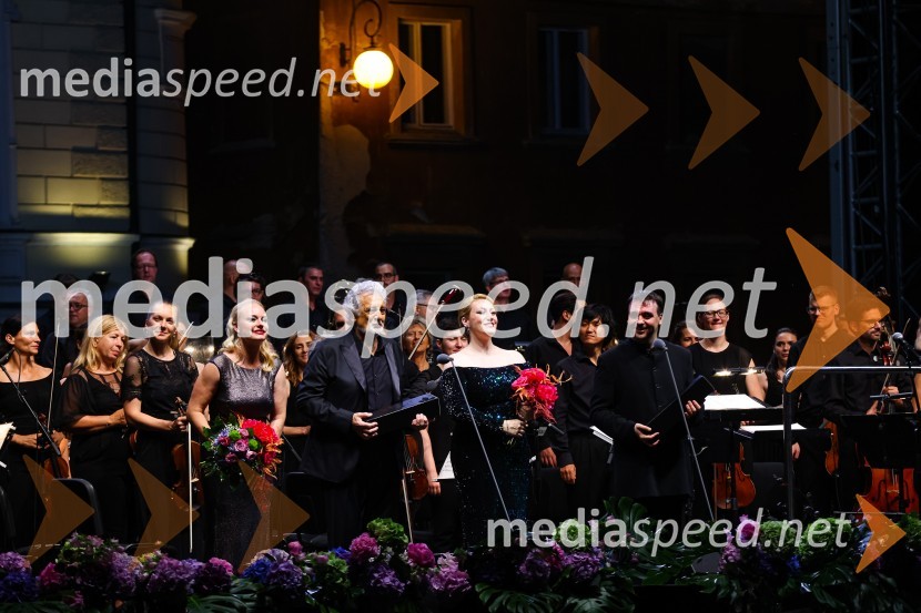  Sabina  Cvilak, operna pevka;  Plácido Domingo, tenorist;  Saioa Hernandez, operna pevka;  Jordi Bernácer, dirigentPlácido Domingo, Festival Ljubjana