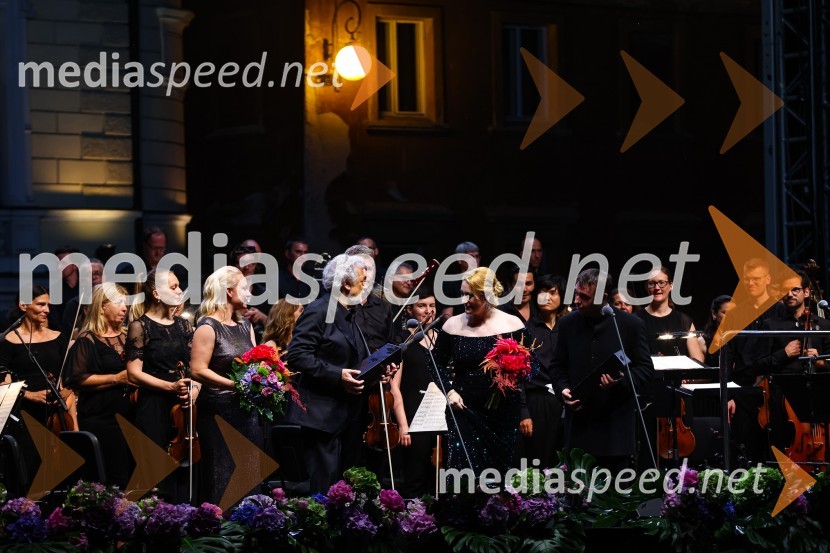  Sabina  Cvilak, operna pevka;  Plácido Domingo, tenorist;  Saioa Hernandez, operna pevka;  Jordi Bernácer, dirigentPlácido Domingo, Festival Ljubjana