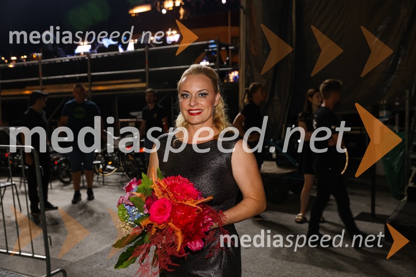  Sabina  Cvilak, operna pevkaPlácido Domingo, Festival Ljubjana