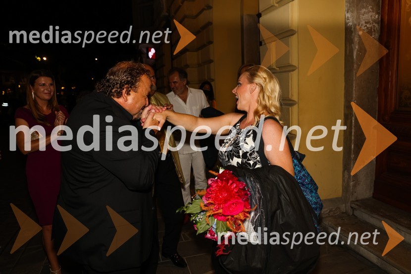  Darko  Brlek, direktor in umetniški vodja, Festival Ljubljana;  Sabina  Cvilak, operna pevkaPlácido Domingo, Festival Ljubjana