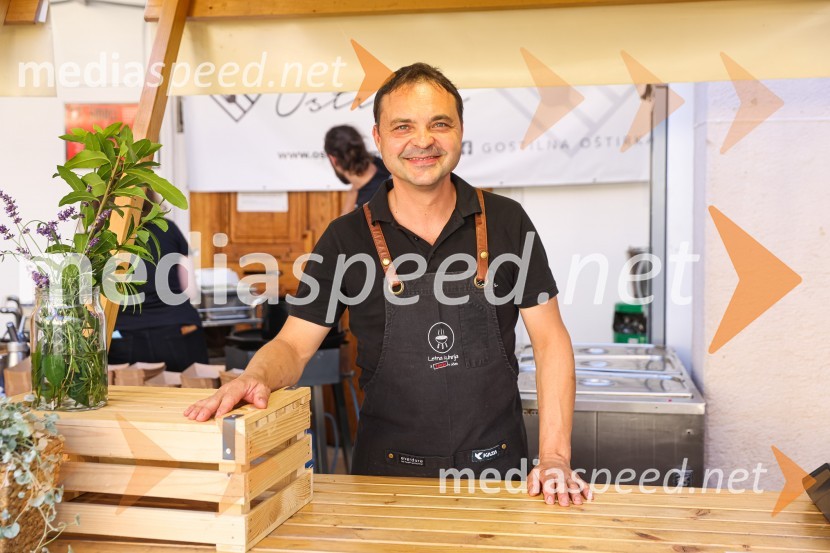 Pivo in cvetje 2021, petek