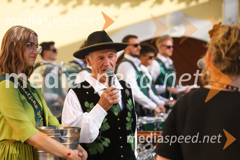 Pivo in cvetje 2021, petek