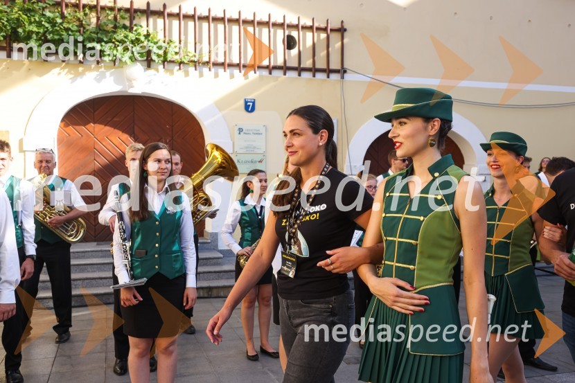  Tina Belej, STIK Laško, direktorica;  ... Pivo in cvetje 2021, petek