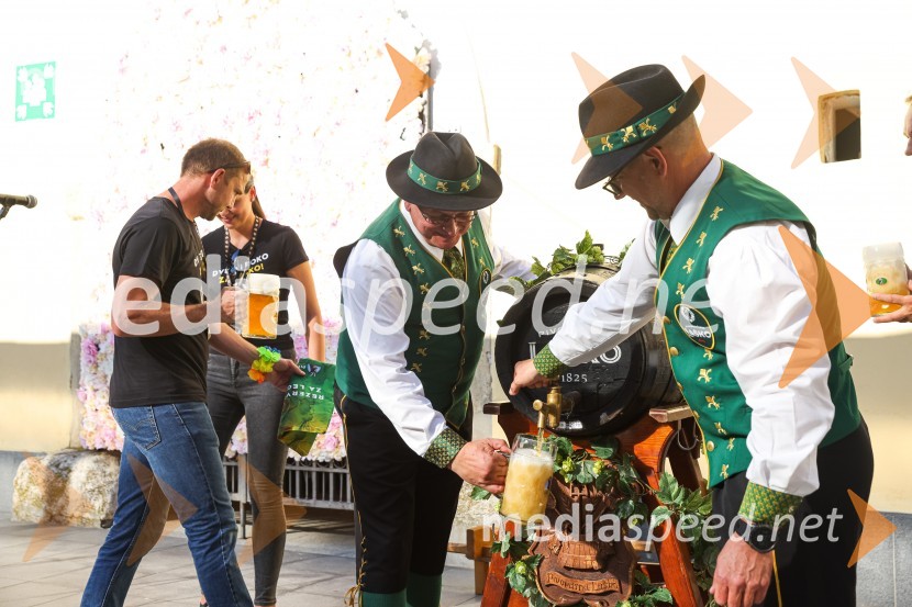 Pivo in cvetje 2021, petek