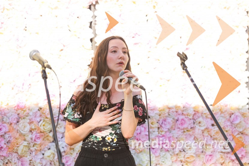 Pivo in cvetje 2021, petek