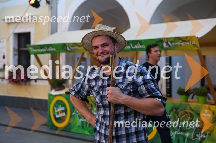 Pivo in cvetje 2021, petek