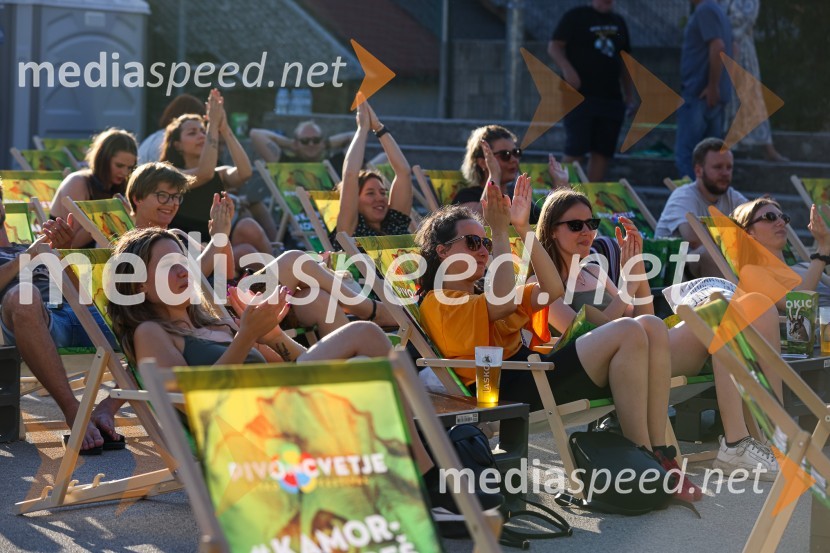 Pivo in cvetje 2021, petek