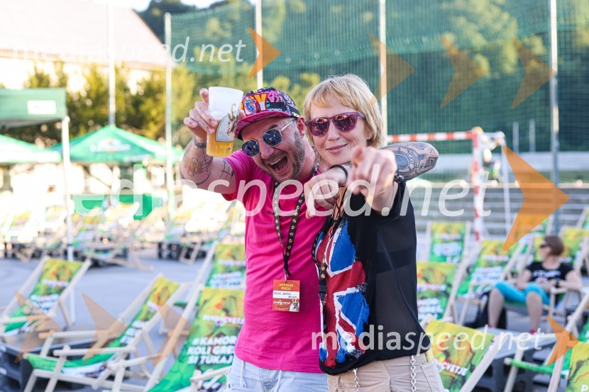 Pivo in cvetje 2021, petek