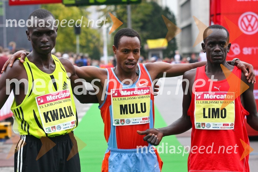 Peter Kwalia (Kenija), tretjeuvrščeni, Amare Mulu (Etiopija), zmagovalec in Ibrahim Limo (Kenija), drugouvrščeni na Ljubljanskem maratonuLjubljanski maraton