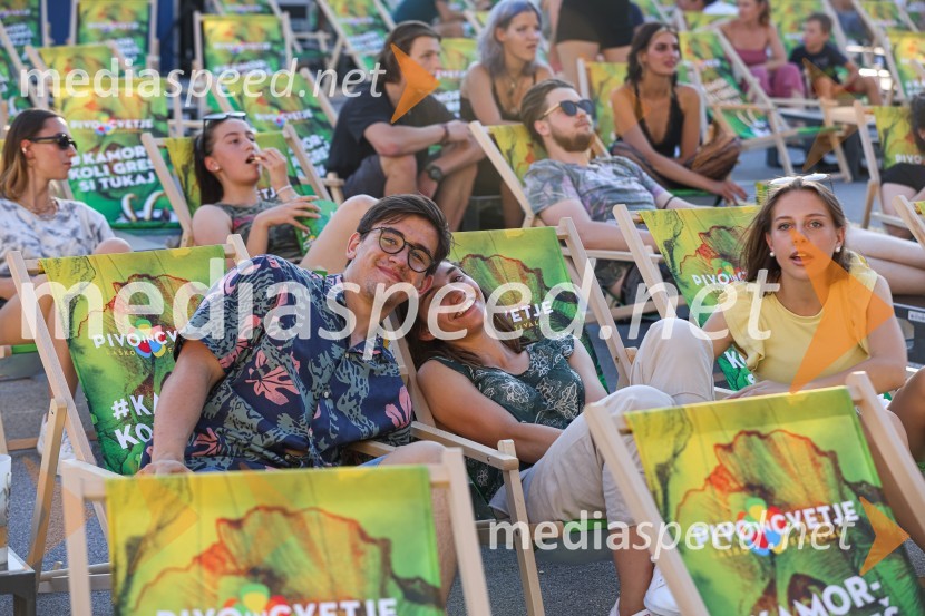 Pivo in cvetje 2021, petek