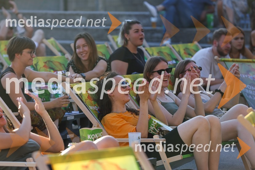 Pivo in cvetje 2021, petek