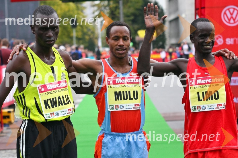 Peter Kwalia (Kenija), tretjeuvrščeni, Amare Mulu (Etiopija), zmagovalec in Ibrahim Limo (Kenija), drugouvrščeni na Ljubljanskem maratonuLjubljanski maraton