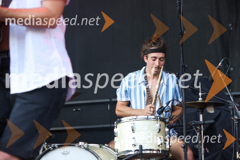 Pivo in cvetje 2021, petek