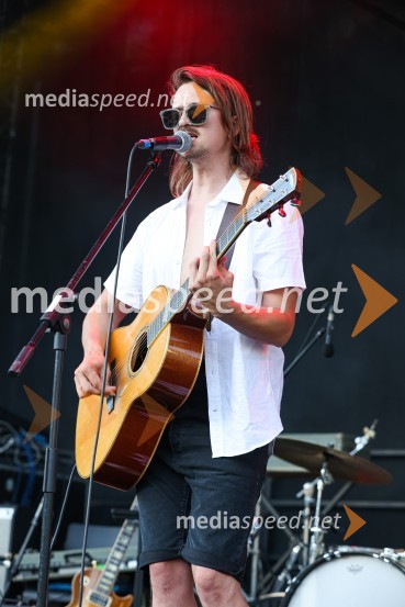 Pivo in cvetje 2021, petek