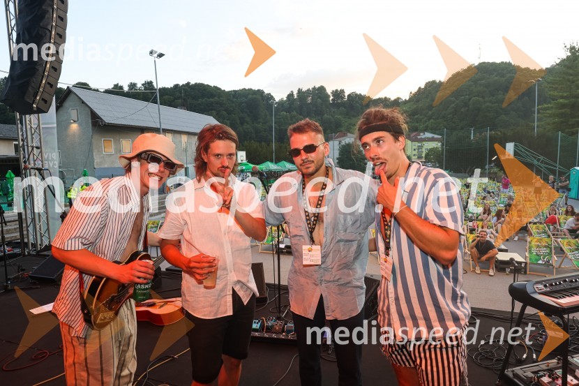 Pivo in cvetje 2021, petek