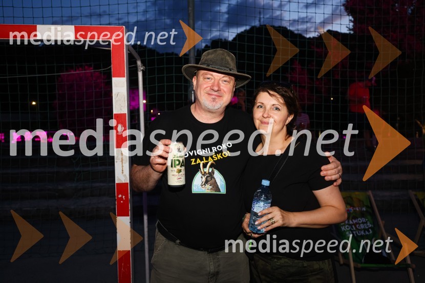 Pivo in cvetje 2021, petek