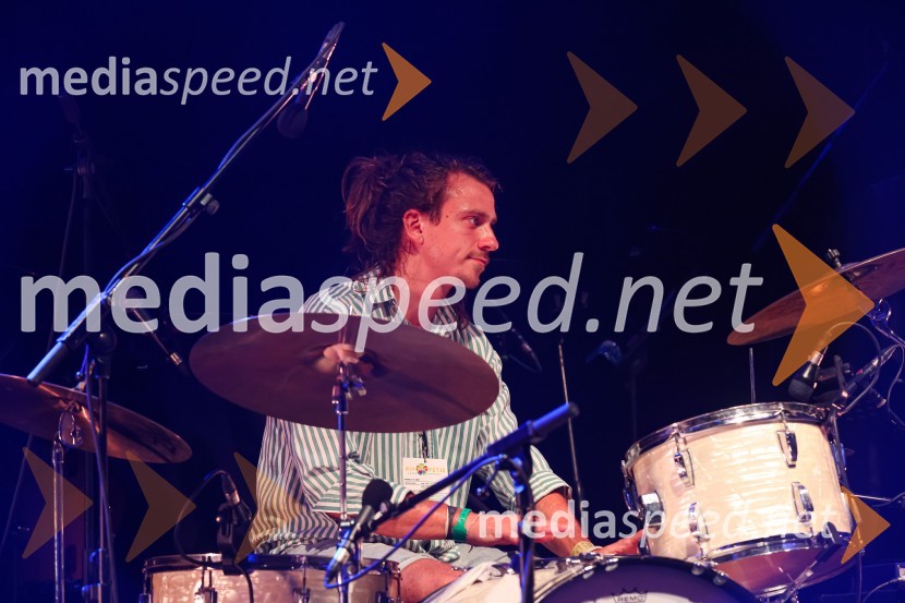 Pivo in cvetje 2021, petek