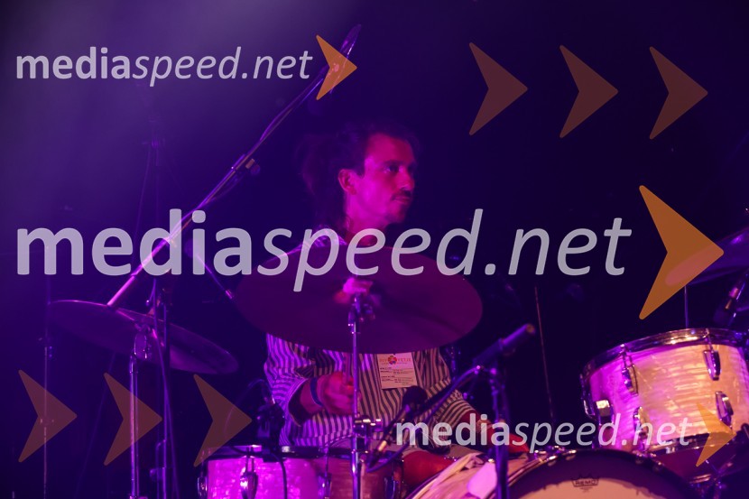 Pivo in cvetje 2021, petek