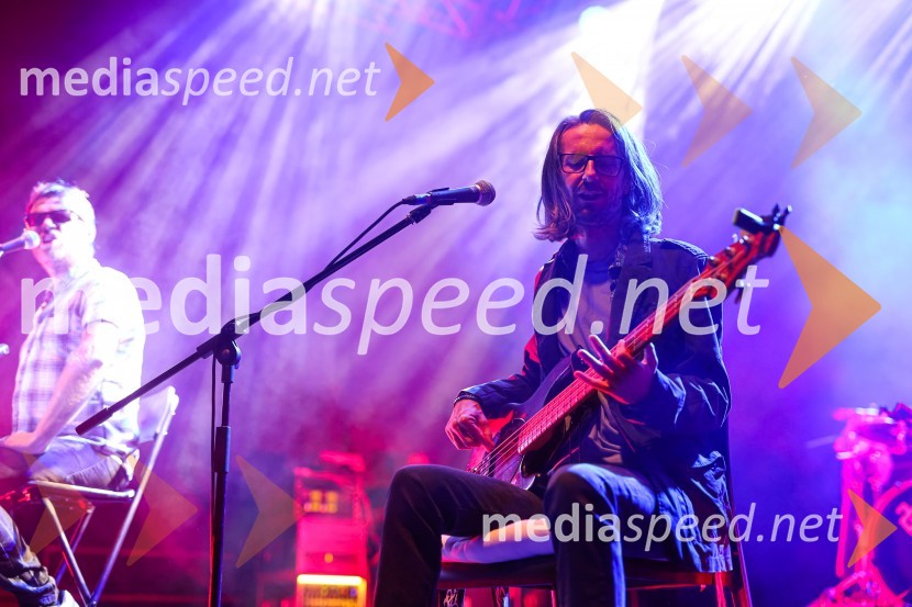 Pivo in cvetje 2021, petek