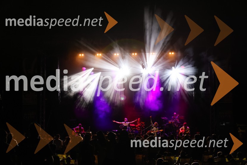 Pivo in cvetje 2021, petek