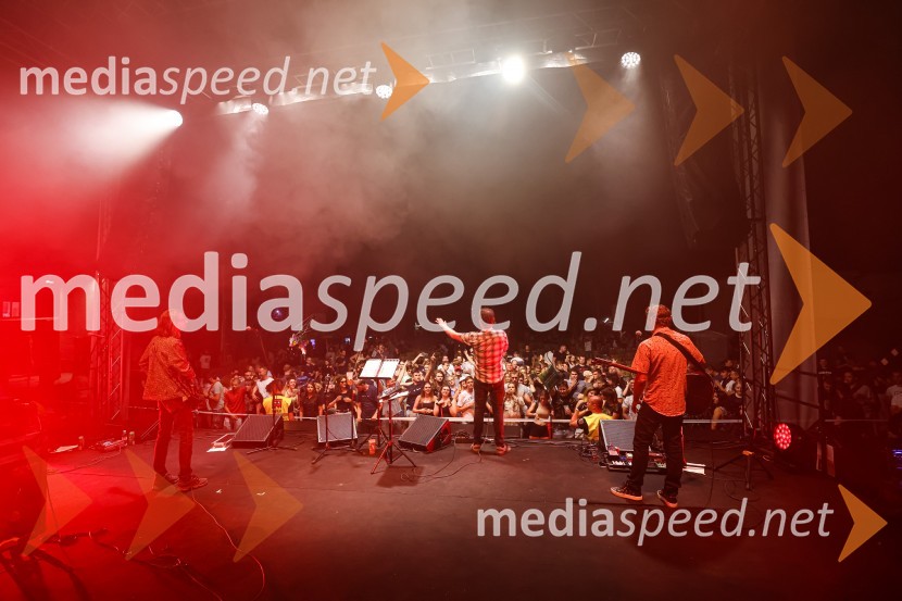 Pivo in cvetje 2021, petek