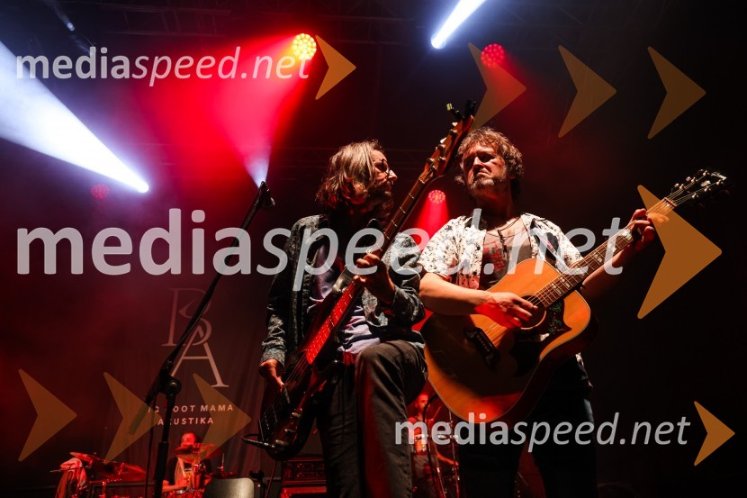 Pivo in cvetje 2021, petek