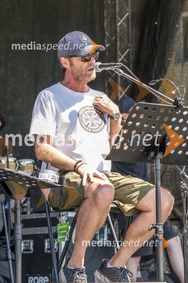 Pivo in cvetje 2021, petek