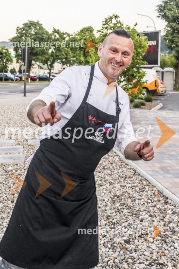 Pivo in cvetje 2021, petek