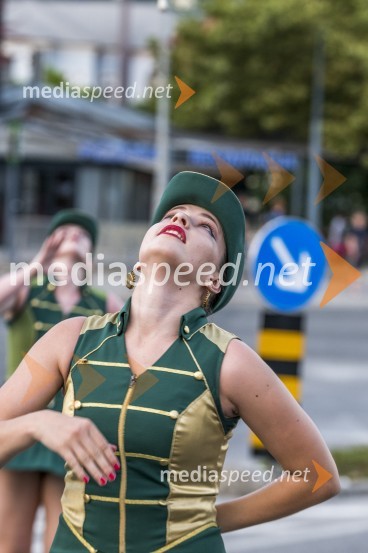 Pivo in cvetje 2021, petek