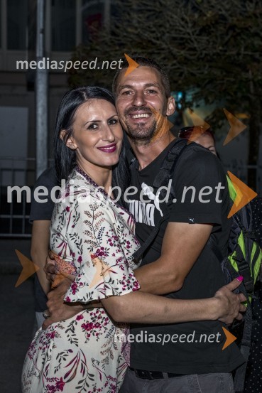 Pivo in cvetje 2021, petek