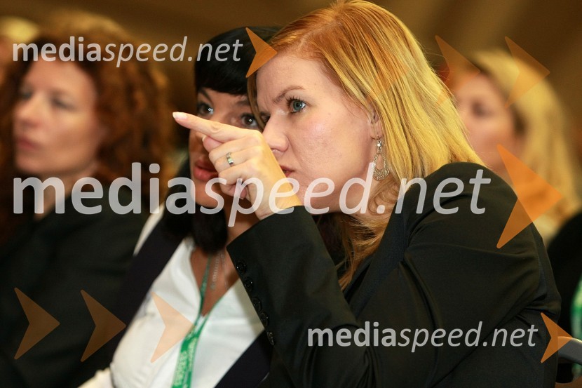 Udeleženke 12. SKOJ-a12. SKOJ (Slovenska konferenca o odnosih z javnostmi) 2008, 2. dan
