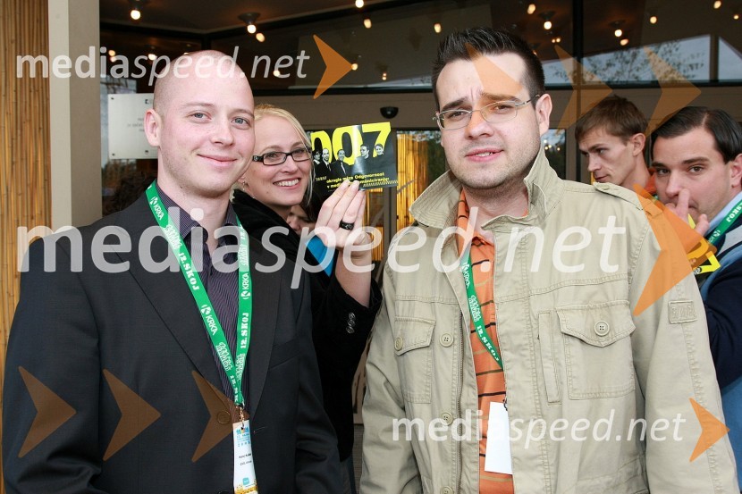 Matej Kušar, GVO, član organizacijskega odbora 12. SKOJ-a in Boštjan Kralj, Kraft&Werk PR in predsednik organizacijskega odbora 12. SKOJ-a12. SKOJ (Slovenska konferenca o odnosih z javnostmi) 2008, 2. dan