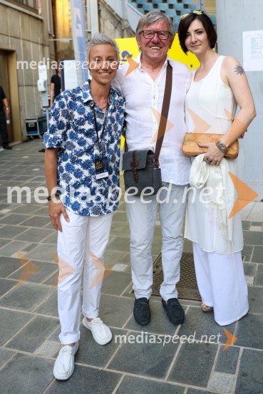  Tatjana Mihelj, pevka;  Slavko Ivančić, pevec;  Lara Baruca, pevka40. Melodije morja in sonca 2021