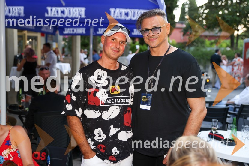  Rok  Lunaček, pisec besedil, aranžer in pevec;  Samuel Lucas, glasbenik40. Melodije morja in sonca 2021