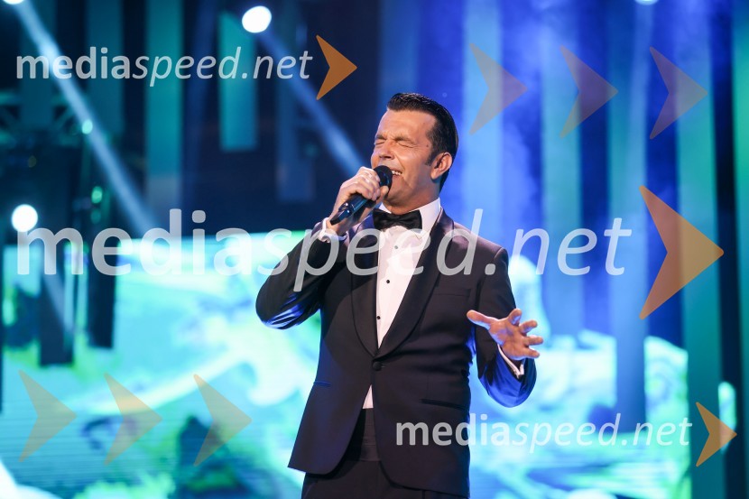  Rok Ferengja, pevec, Rok'n band40. Melodije morja in sonca 2021