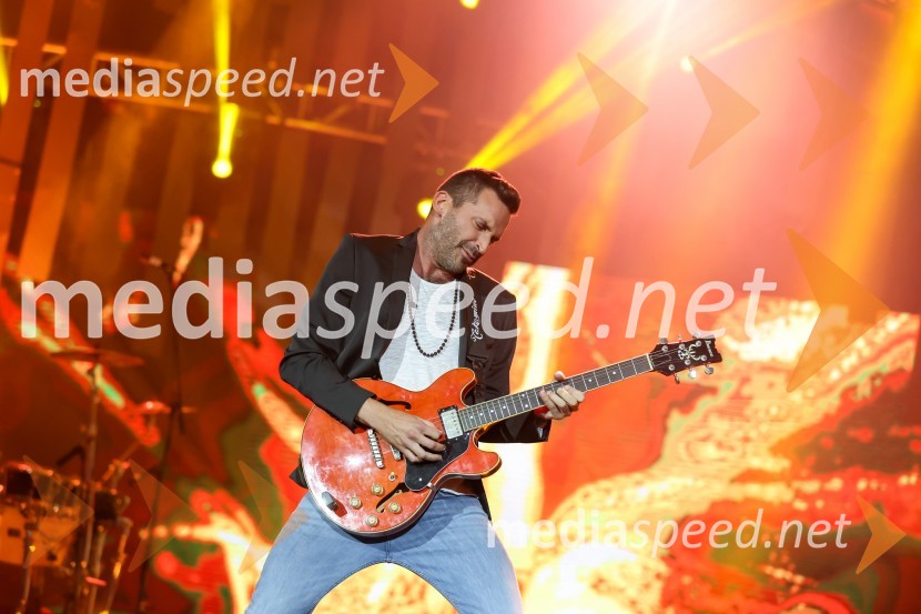  Teo Collori, glasbenik40. Melodije morja in sonca 2021