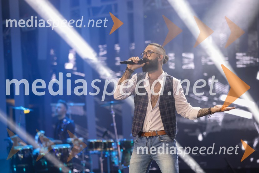  Boštjan Pertinač, pevec40. Melodije morja in sonca 2021