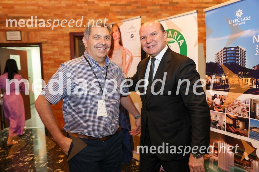  Borut Bažec, v.d. direktorja, Avditorij Portorož;   Đenio Zadković, župan, Občina Piran40. Melodije morja in sonca 2021