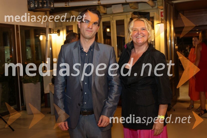  Andrej Grah Whatmough, generalni direktor RTV Slovenija;  Katja Pegan,  direktorica in režiserka, Gledališče Koper Teatro Capodistria40. Melodije morja in sonca 2021