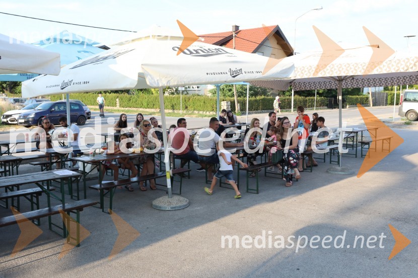 Sanjski moški žural v Mariboru