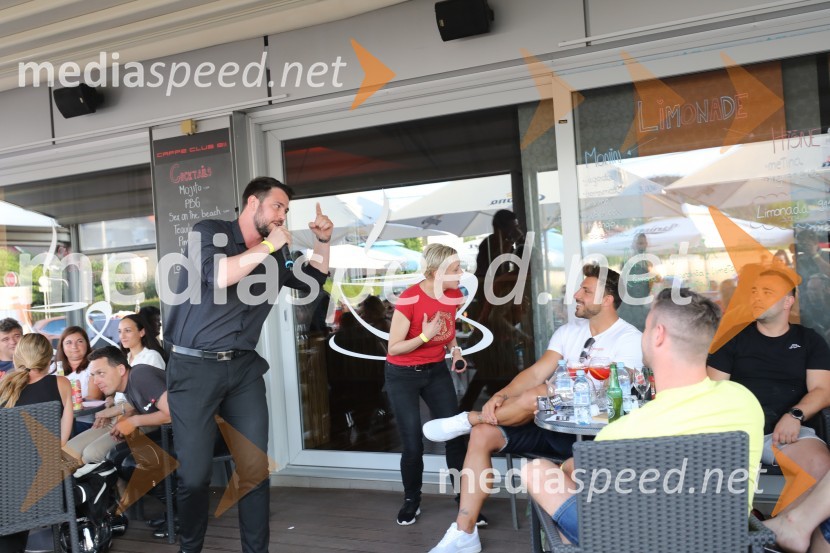  Tomi Gomilšek, raper;  Sandra Kontrec, športna novinarka, radio Maribor;  Gregor Čeglaj, Finalist Mister Slovenije 2017, Sanjski moški 2021Sanjski moški žural v Mariboru