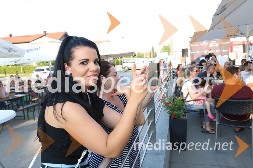 Sanjski moški žural v Mariboru