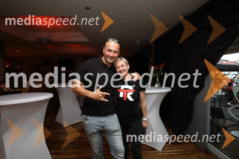 Sanjski moški žural v Mariboru