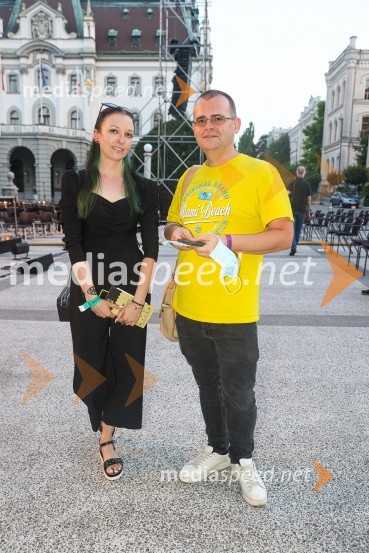  Maruša Šinkovič, PR Festival Ljubljana;  Alan Kavčič, predstavnik za odnose z javnostmi SNG MariborPeer Gynt, balet v izvedbi Opere SNG Maribor, v okviru 69. Ljubljana Festivala