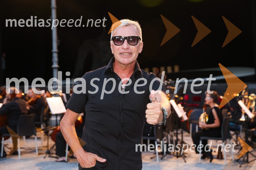   Igor  Jelen-Iggy, koreograf, lastnik plesnega centra IgenPeer Gynt, balet v izvedbi Opere SNG Maribor, v okviru 69. Ljubljana Festivala