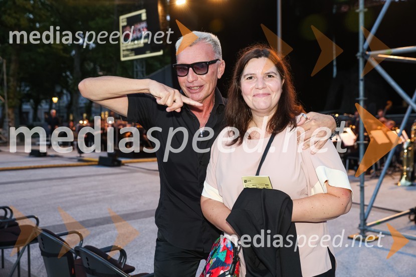   Igor  Jelen-Iggy, koreograf, lastnik plesnega centra Igen;  Teja Pelko, novinarka, Svet24Peer Gynt, balet v izvedbi Opere SNG Maribor, v okviru 69. Ljubljana Festivala